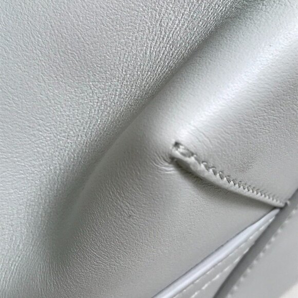 BALENCIAGA White Bag - Picture 5 of 12